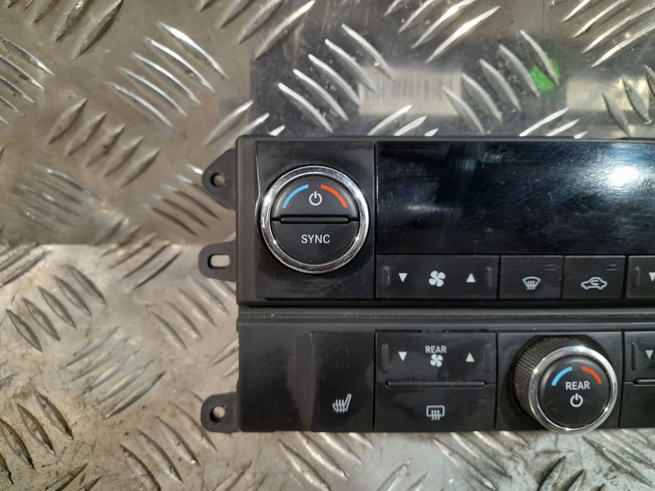 panel sterowanie klimatyzacji chrysler caravan v 08-