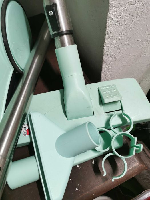 Aspirador Polti Vaporetto ecologico com filtro a agua
