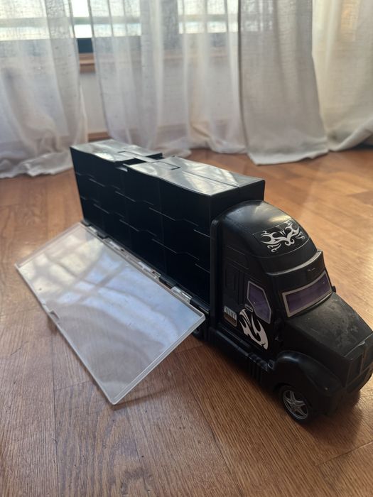 Camião para guardar carros