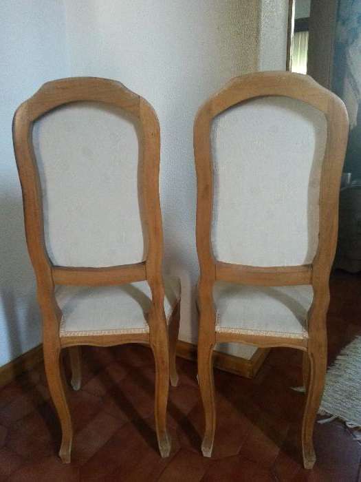 Cadeiras antigas
