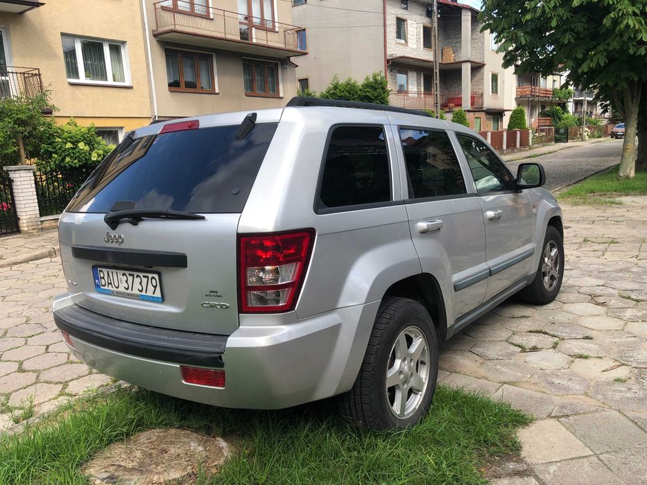 Jeep Grand Cherokee 3,0 CRD Automatik Laredo.