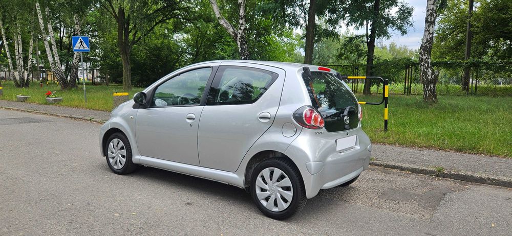 Toyota Aygo - 5 drzwi - 129 tyś km - Super Stan