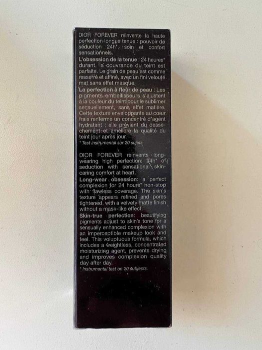 Тональный крем Dior Forever 4WP Warm Peach