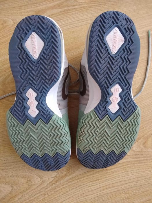 AIR MAX IMPACT 4 - Obuwie do koszykówki