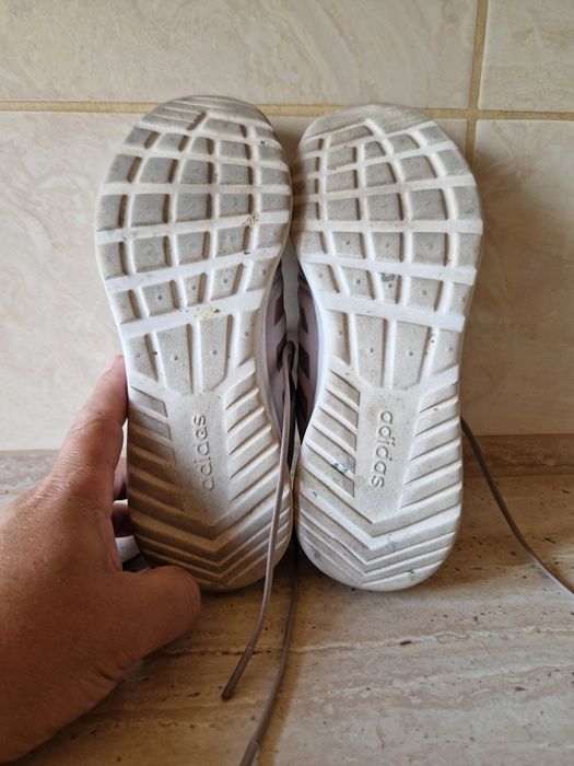 Buty sportowe adidas r 37.5