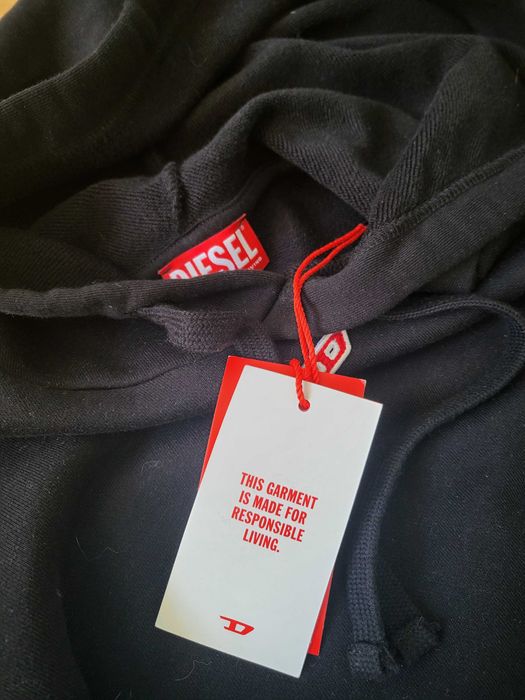 Nowa tunika z kapturem Diesel