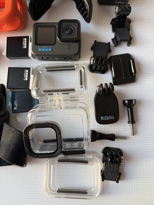 GoPro Hero 10 Black + ACESSÓRIOS