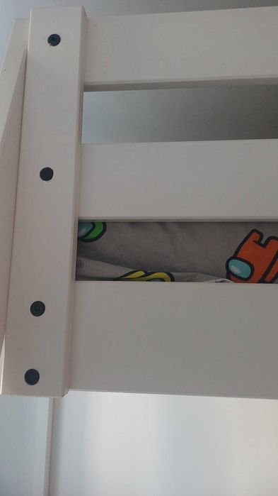 Cama Alta de 140× 2m Ikea