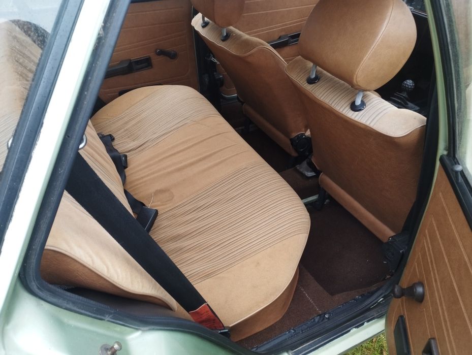 VW Passat B1 1.6 GLS zabytkowy