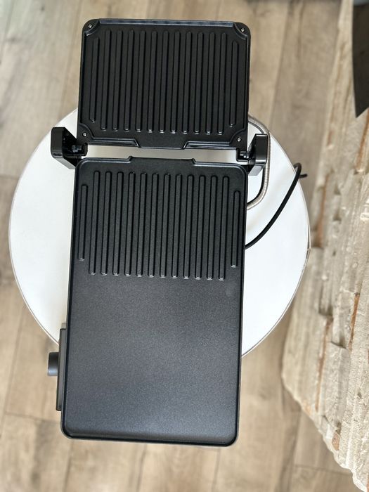 Grill elektryczny 2000W
