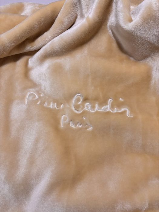 Cobertor de cama 220 x 240 Pierre Cardin