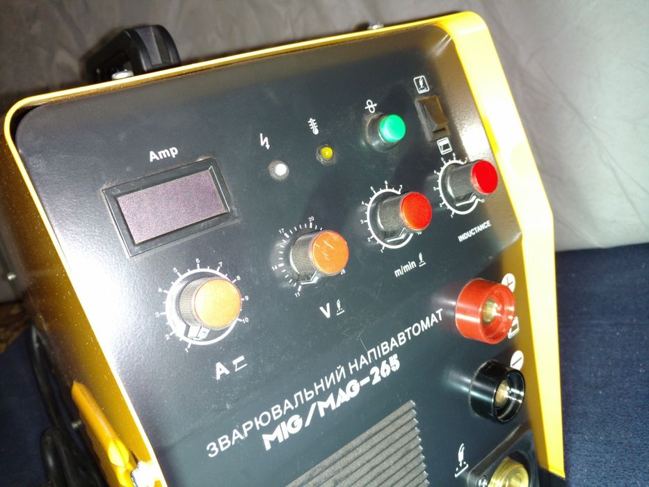 Продам зварювальний напівавтомат