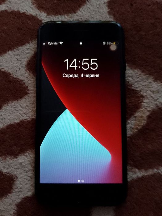 Айфон 7 у ідеальному стані