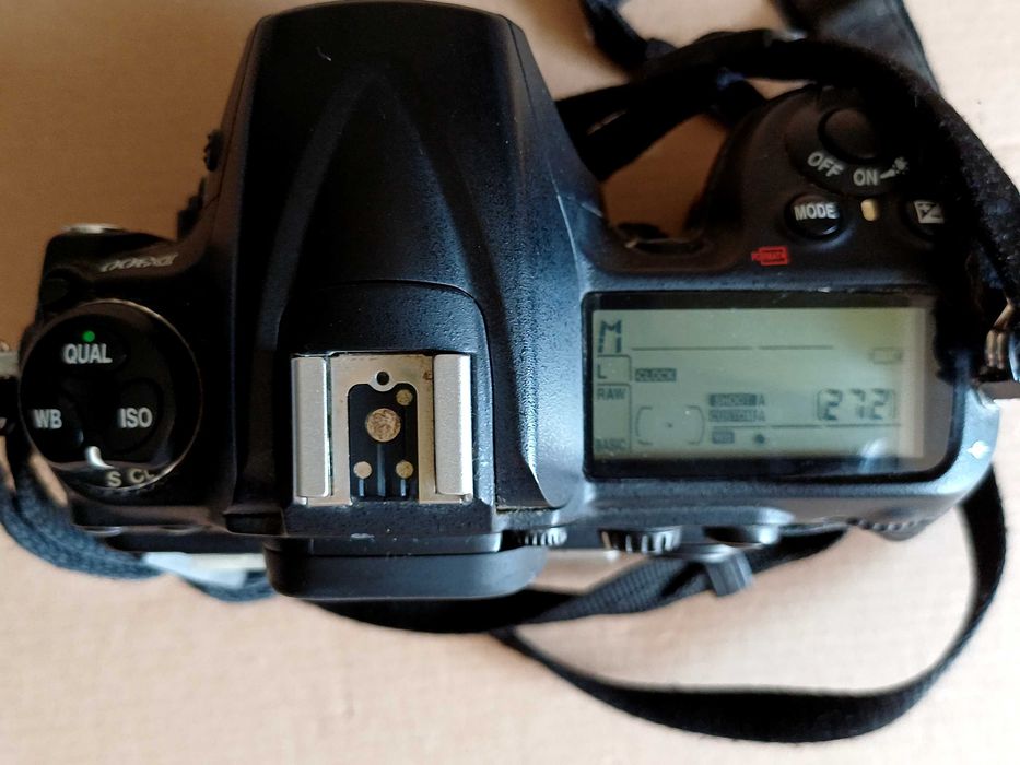 Kit Completo Nikon D300 (Apenas 57k disparos) + Mala Crumpler Muffin Top + Acessórios