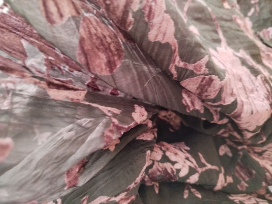 Відріз тканин радянського періоду: байка, котон, штучний шовк, шифон