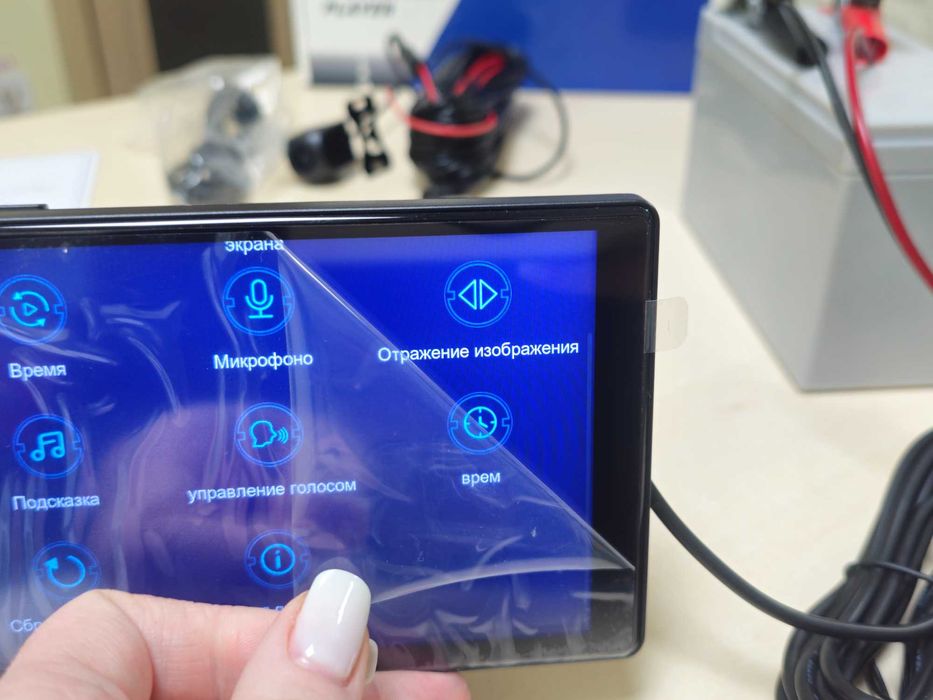 Авто монітор (плеєр) 10" PODOFO A3073 IPS з 2-ма камерами