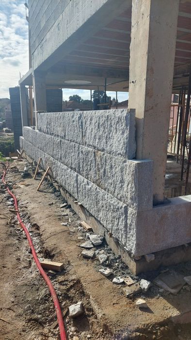 Muros em pedra, todo tipo de trabalho em pedra