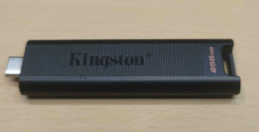 Kingston DataTraveler Max 256gb 1000MB/s