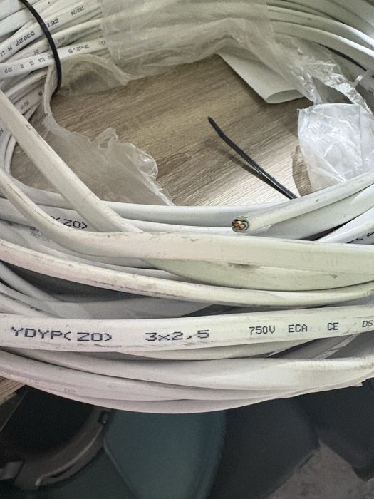 Kabel plaski 3*2.5