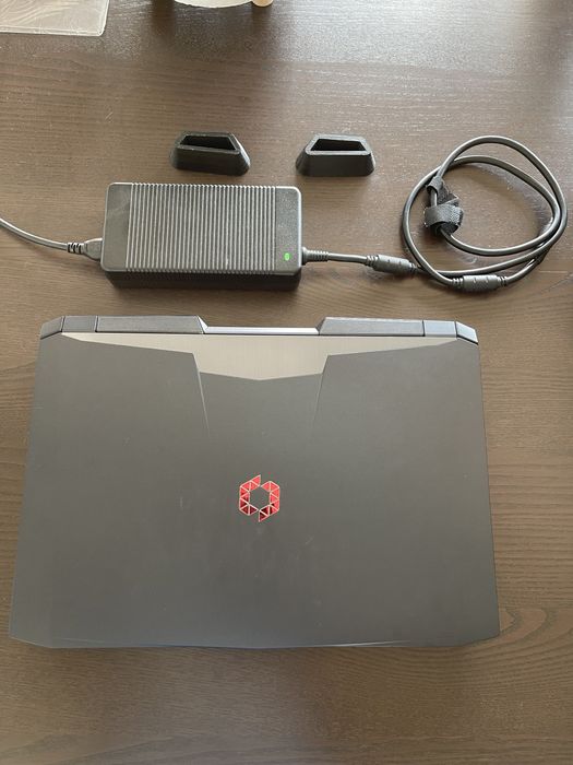 Clevo P775 DM3-G Portable Laptop, Intel Core i7-6700K OC, Desktop GTX 108064738359644417122