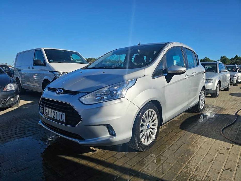 Ford B-max 2013r/1.0benzyna/101KM/PT na rok/klima/drzwi przesuwne