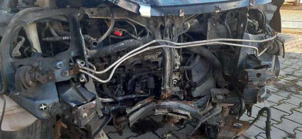 Авто Мазда Трібут