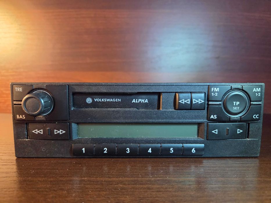 Radio samochodowe BLAUPUNKT ALPHA 5 (Volkswagen) + Adapter