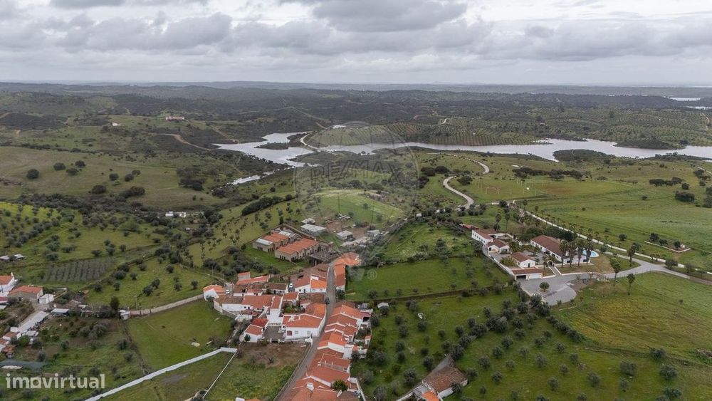 Terreno  para venda — Amieira E Alqueva, Évora