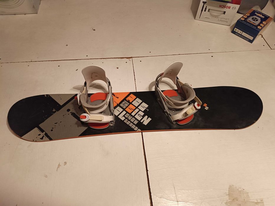 Snowboard, Narty, Buty, Kaski, Kijki - Sprzedam