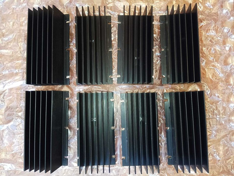 Aluminum Heat Sink (8 pcs) - 116.8 x 61 x 35.6 mm64739671017090122