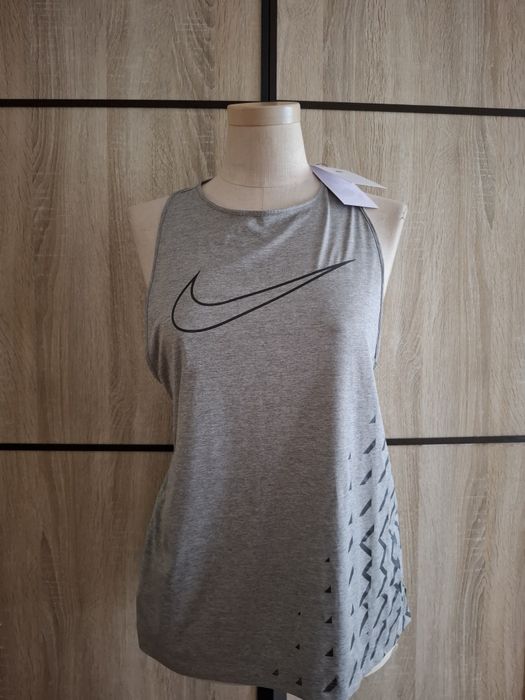 Майка женская Nike