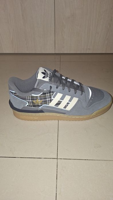 Buty Adidas sneakers
