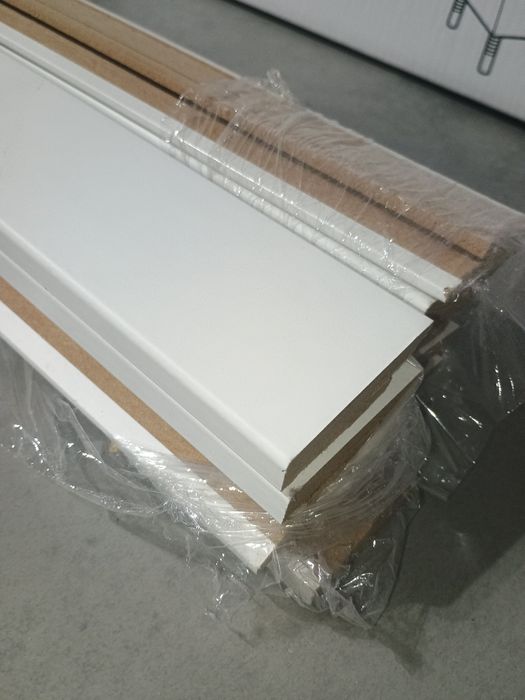 Listwy przypodłogowe