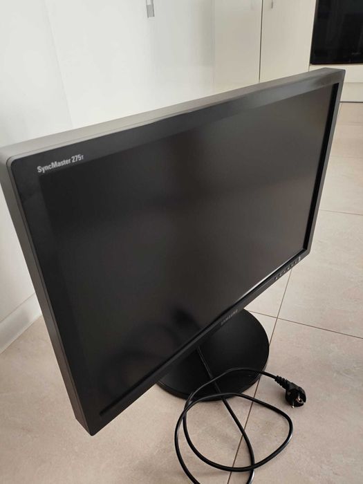 Monitor Samsung SyncMaster 275T 27" – 1920×1200, S-PVA