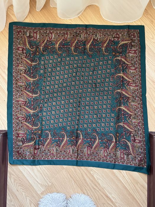 Вінтажний шовковистий шарф Totes, Італія