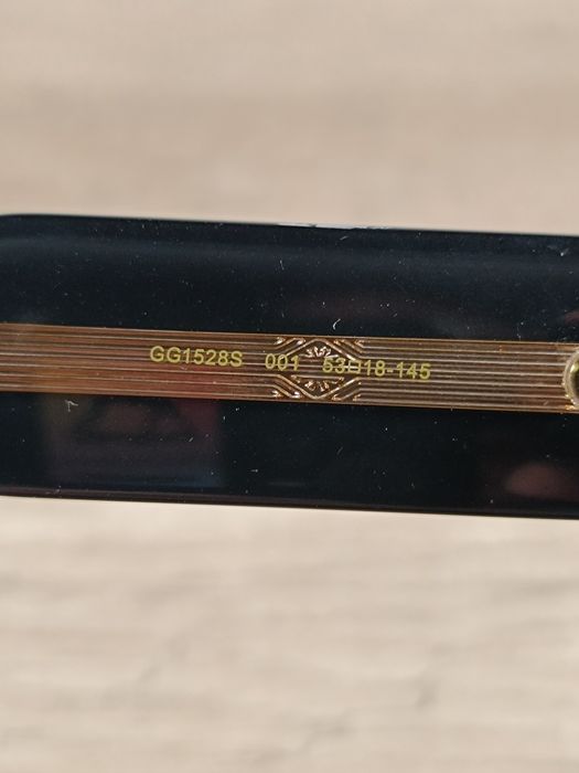 Okulary przeciwsłoneczne Gucci GG1528S-001