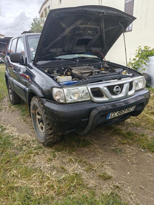 Nissan Terrano peças