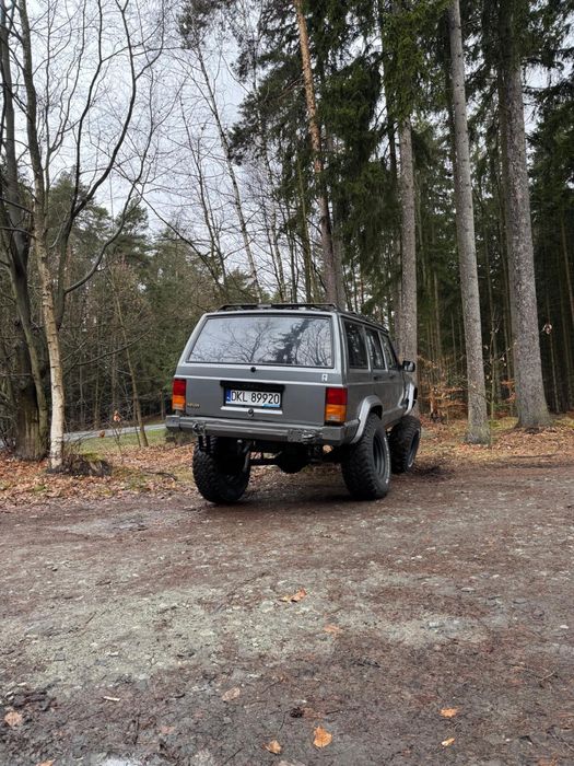 Jeep Cherokee XJ 4.0 HO Lift 8,5”