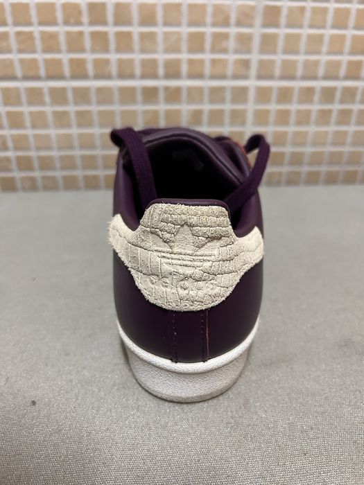 Dapatilhas Adidas mesmo como novas