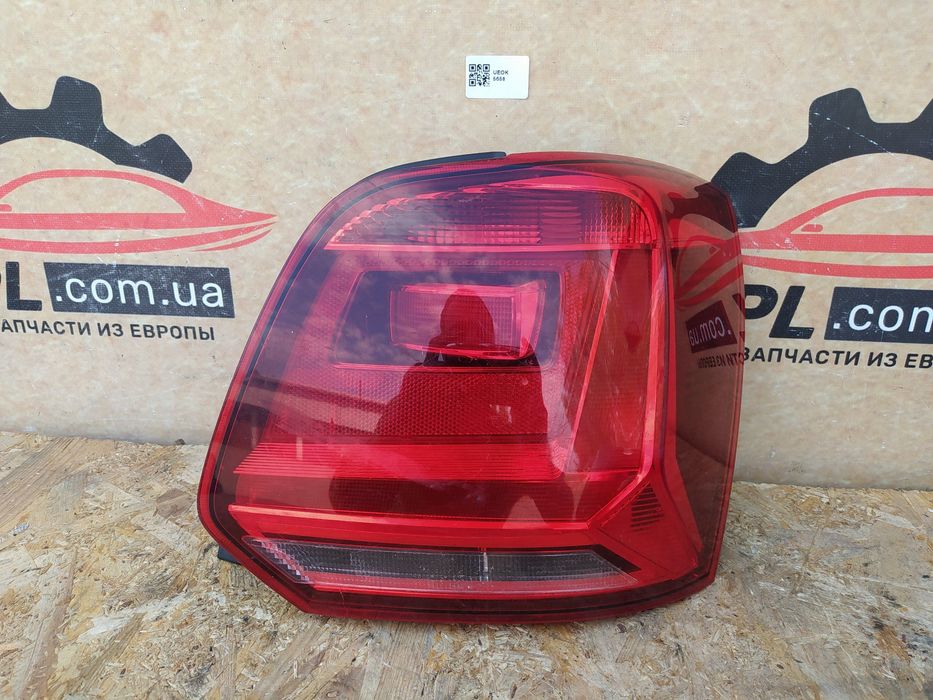 VW Polo V 2014-2017 фонарь задний правый 6C0945096H