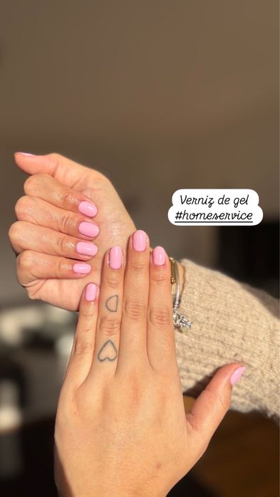 Nails at home/mobile manicure&pedicure/unhas ao domicílio em Lisboa