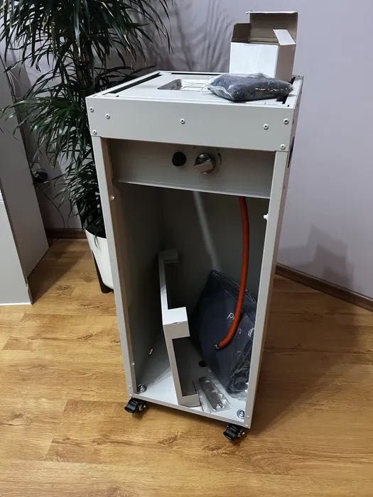 Kominek grzewczy na taras/ do ogrodu marki PLANIKA