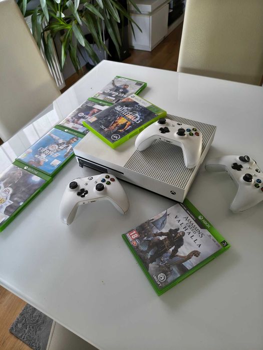 konsola XBOX One S - zestaw