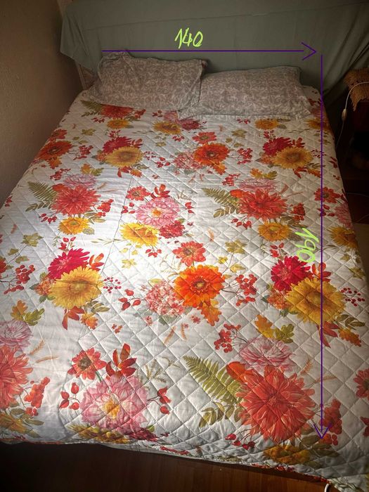 Sommier/Cama de casal com arrumação 140x190 (estrado e colchão inc.)