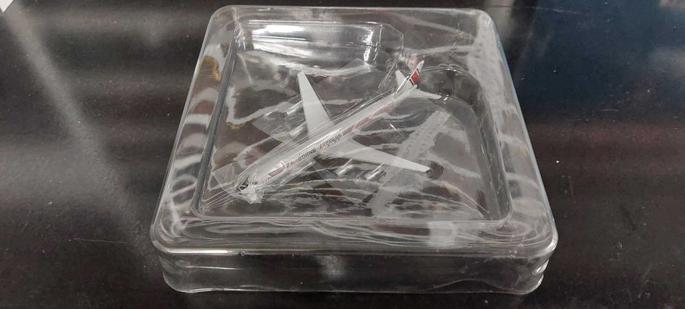 Avião Boeing Aviões Airbus escala 1/400 em Metal Varios Ver Fotos 06