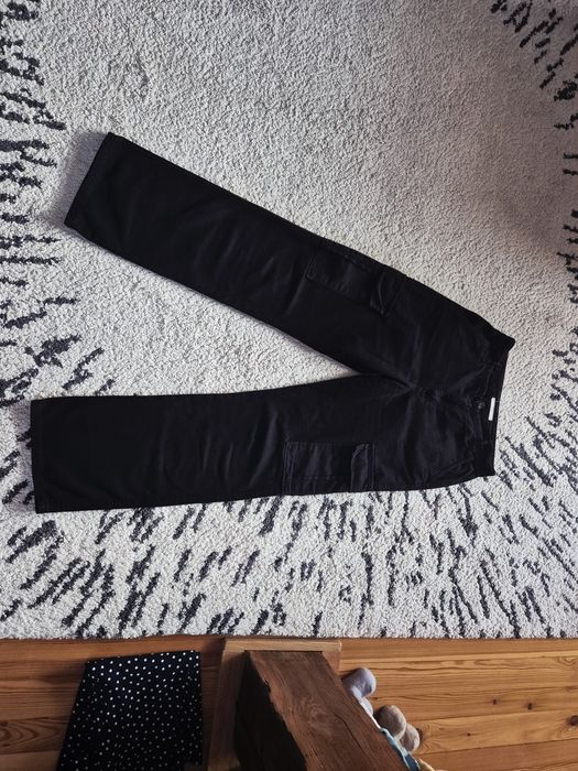 Czarne  38 M Stradivarius spodenki spodnie