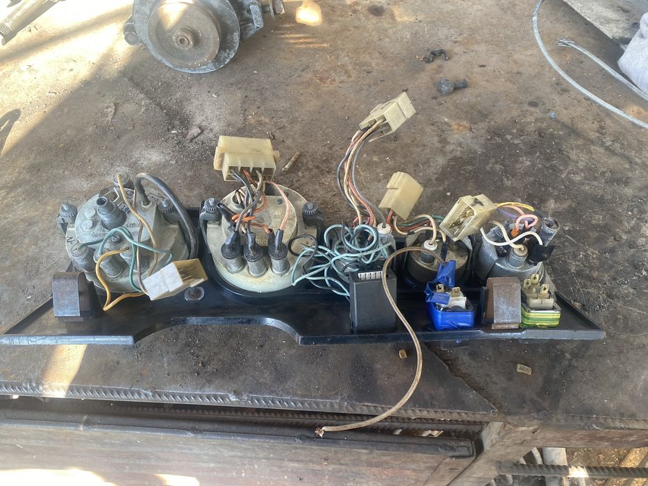 Приборная панель Ваз 2103-06