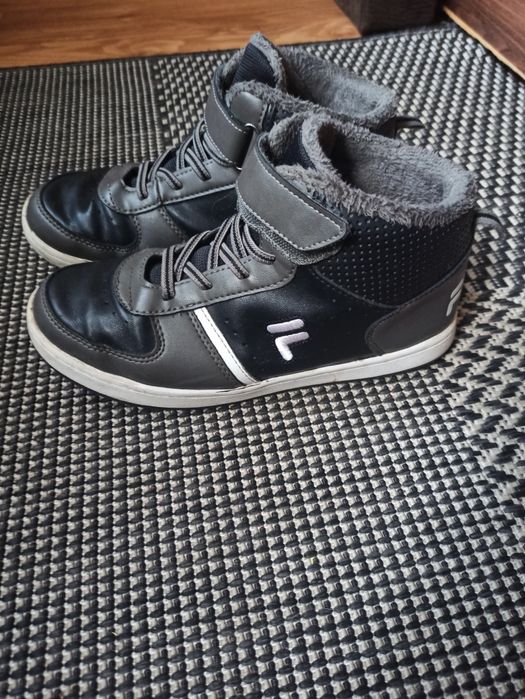 Хайтопи, кросівки утеплені 38р