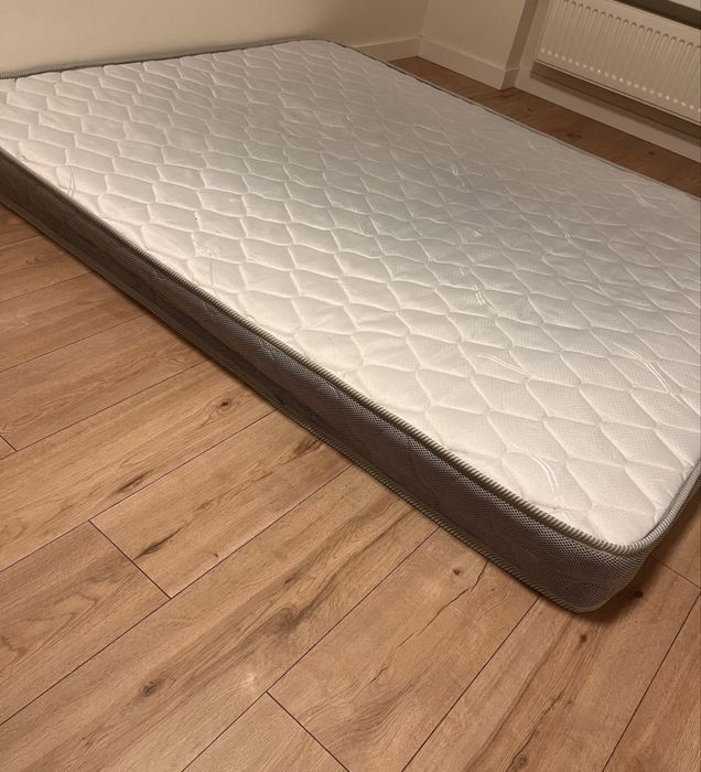 Продам матрац Б/у розмвр 120/200