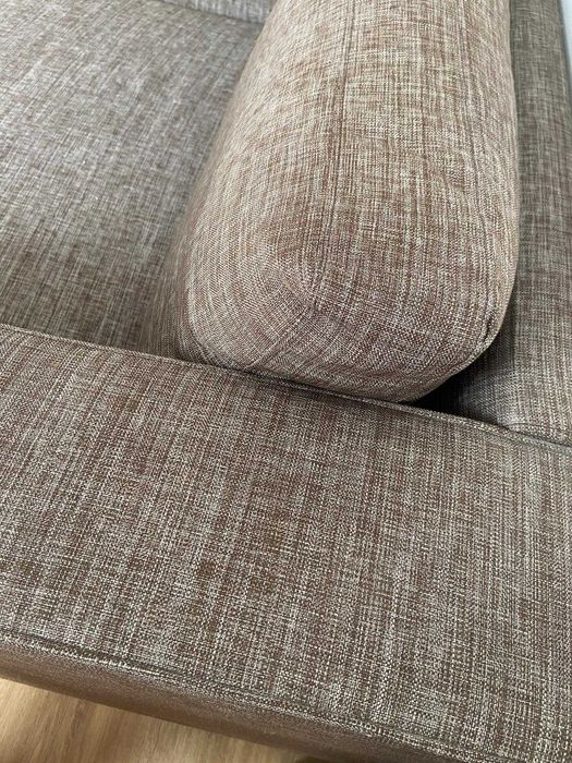 Sofá BoConcept 4 lugares – Elegância e Conforto a Excelente Preço